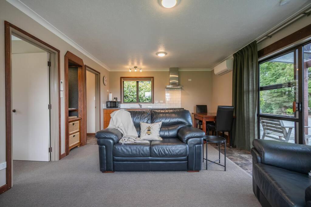 Te Anau Cottage Buitenkant foto